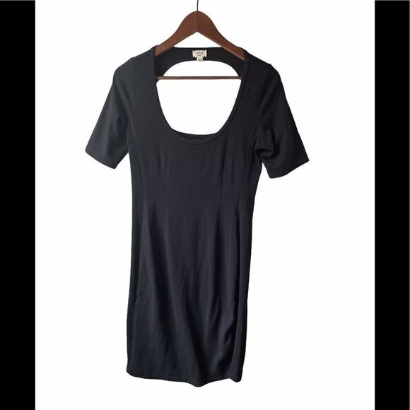 Aritzia Wilfred short sleeve black bodycon… - Picture 1 of 14
